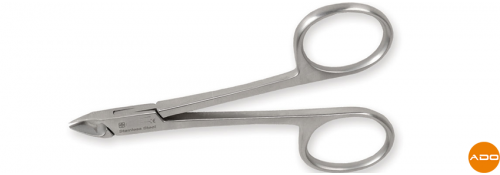Pince à cuticules - 10 cm.