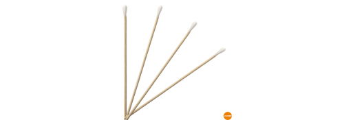 Baumwollstäbchen mit Holzstab
