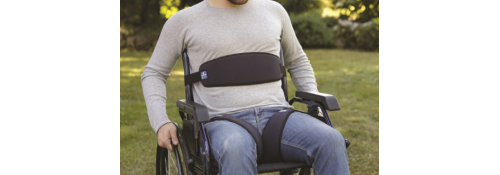 Fascia pectorale avec fauteuil roulant