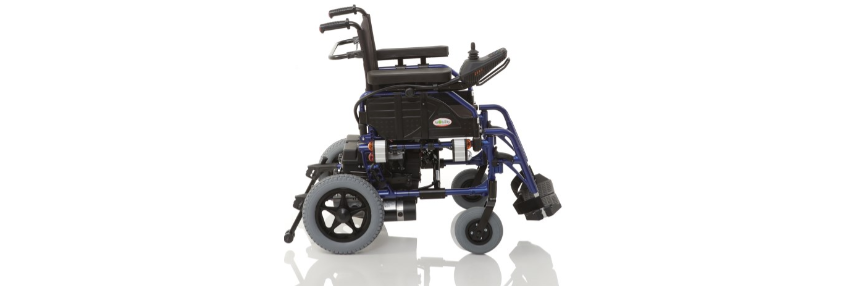 Electric wheelchair without side light