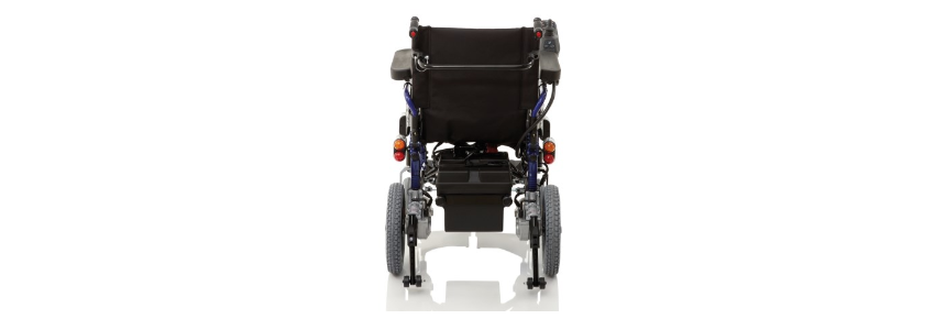 Electric wheelchair with rear light