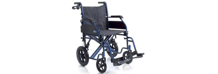 Silla de ruedas plegable de doble crucero y frenos