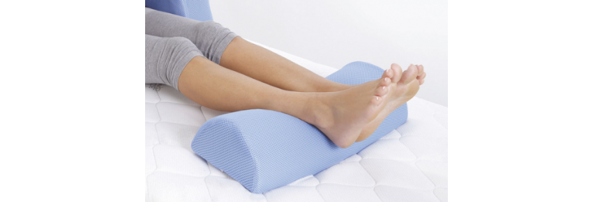 Coussin 1/2 coussin mémoire pieds