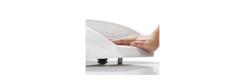 Integrated anti-tip tray