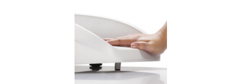 Integrated anti-tip tray