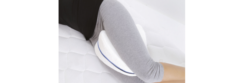 Shaped memory foam leg pillow in polyester – high