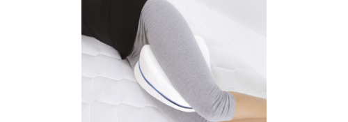 Cojín para piernas con forma de memory foam en poliéster – alto