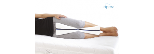 Cojín para piernas moldeado en memory foam de poliéster – lado