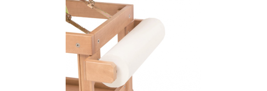 Professionelles Holzbett mit Loch und Rollenhalter - ROLLE